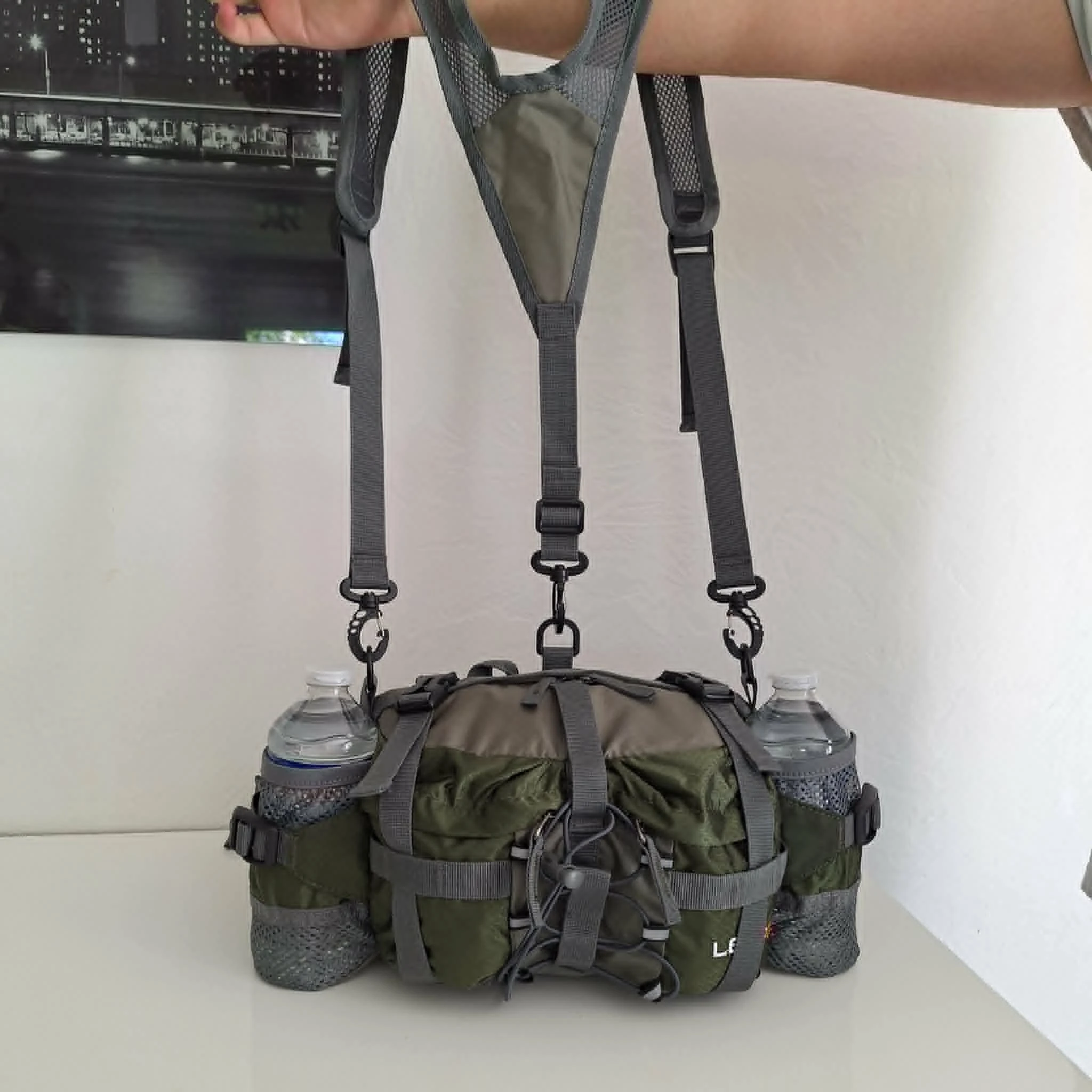 Mochila Outdoor Rando Confort Plus — costas acolchoadas, vários bolsos, verde escuro – photo 6